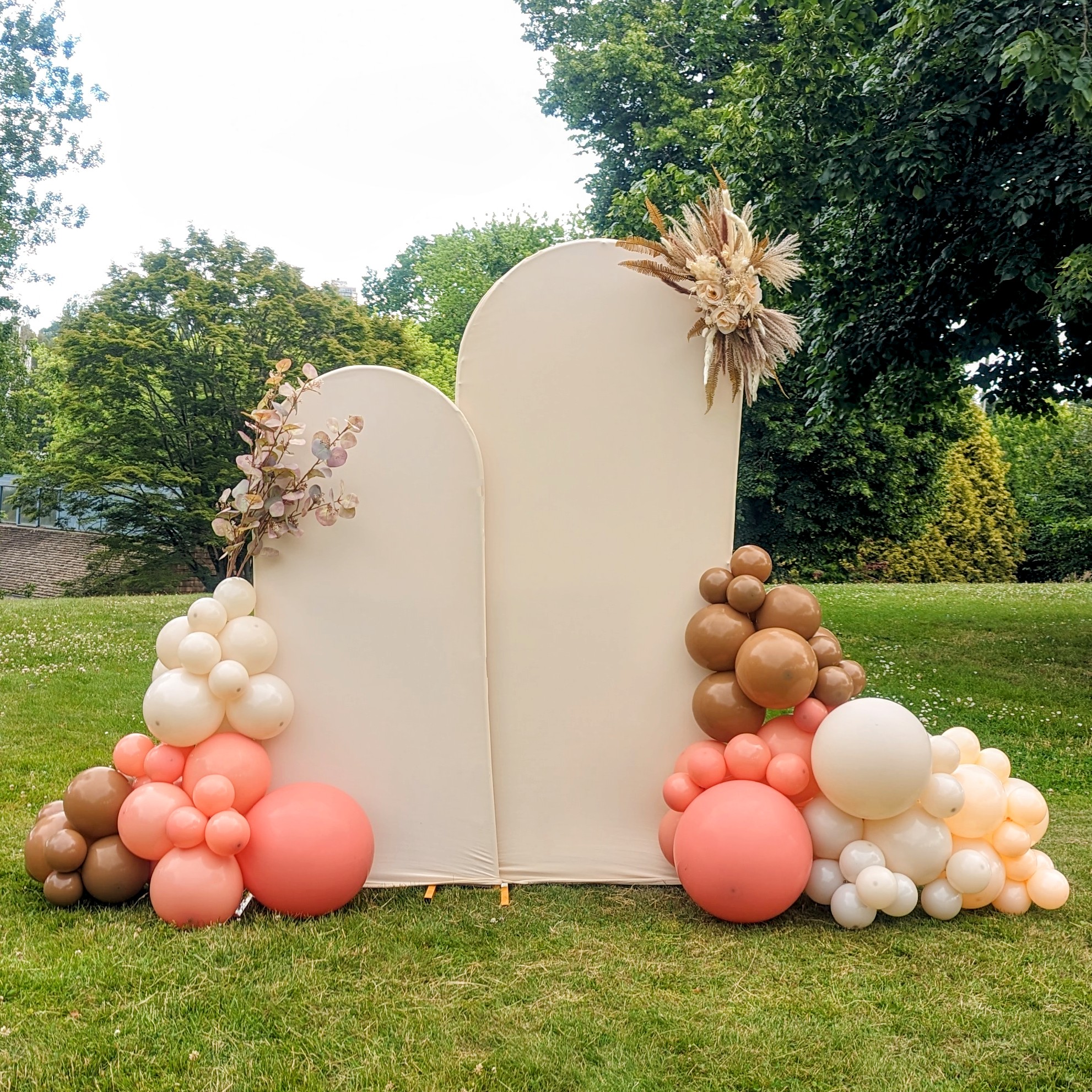 Outdoor elopement nude balloon floral backdrop