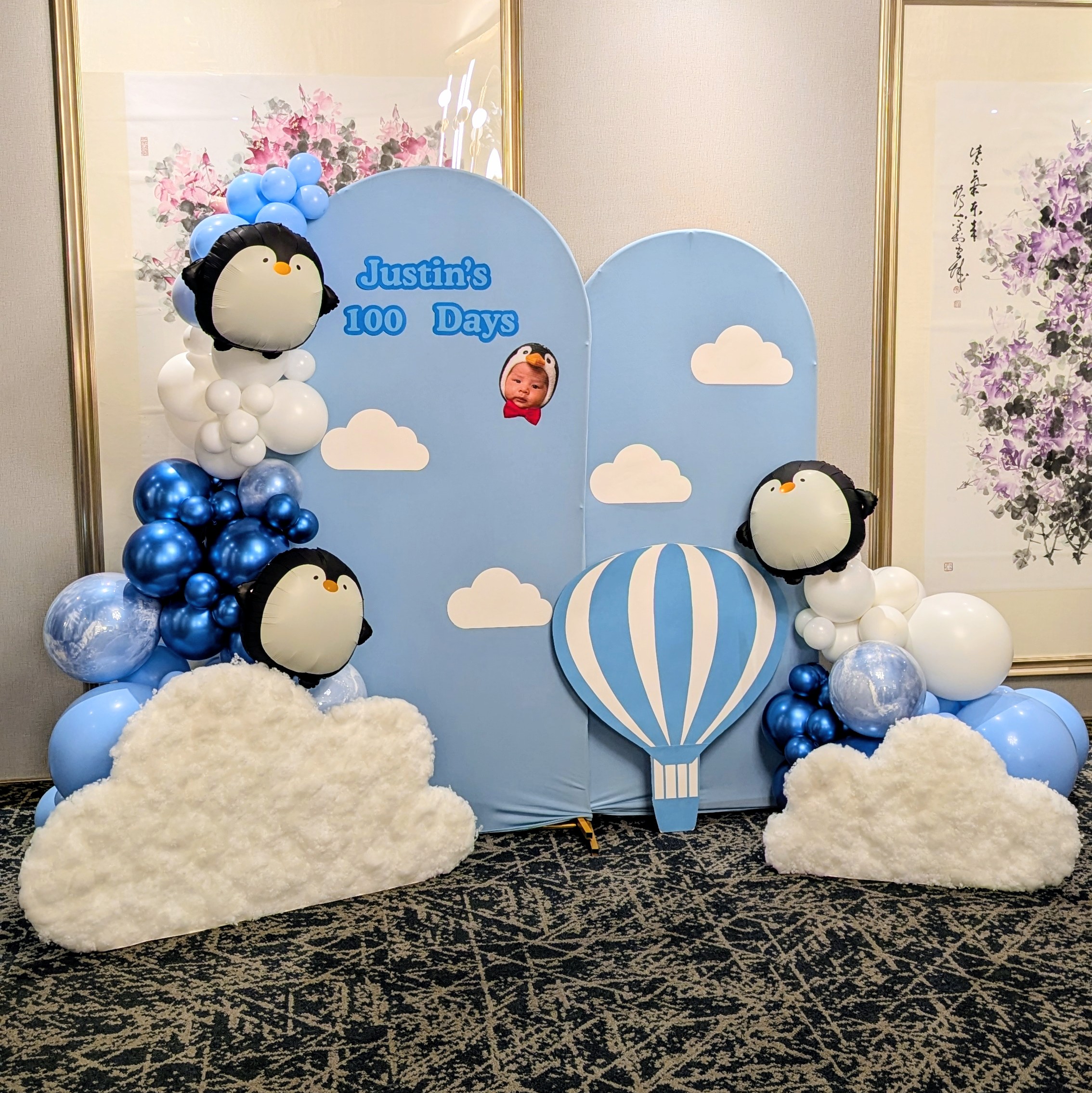 Baby 100 days penguin balloon backdrop